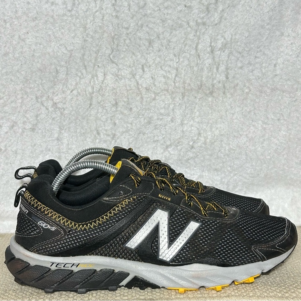 New Balance Mens Black TECHride All Terrain Trail Running Sneakers Shoes SZ 10
